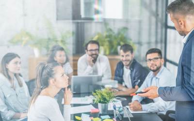 Formation finance 2024 : chiffres clés, tendances edtech et choix stratégiques